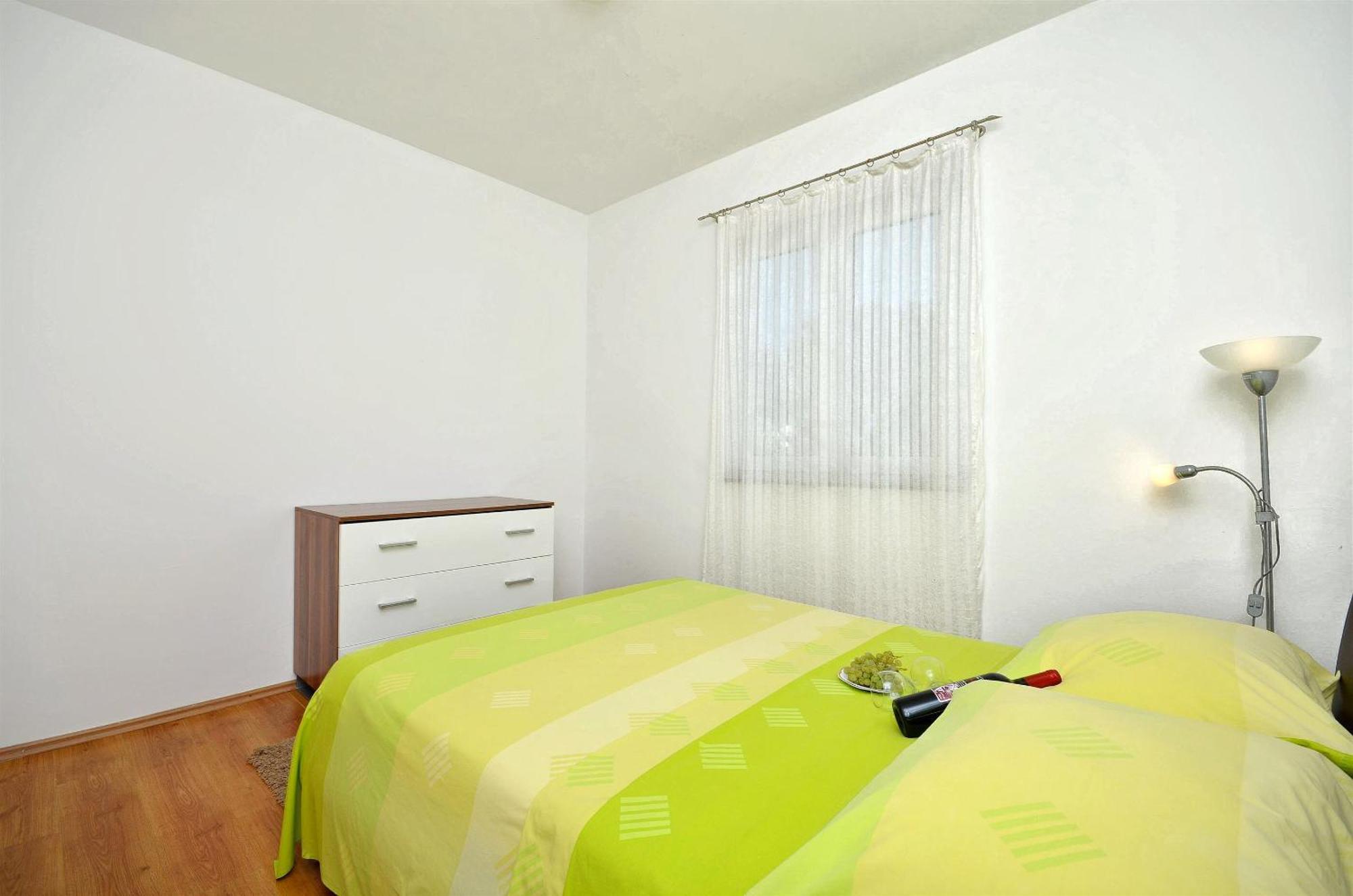 Apartment Srima Exterior photo